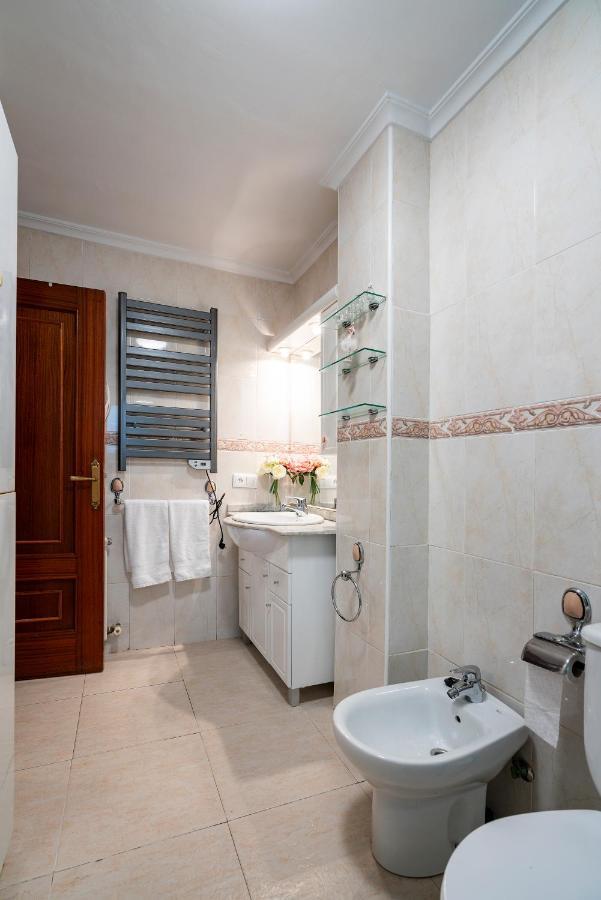 Appartamento Casa Angel Caces Esterno foto