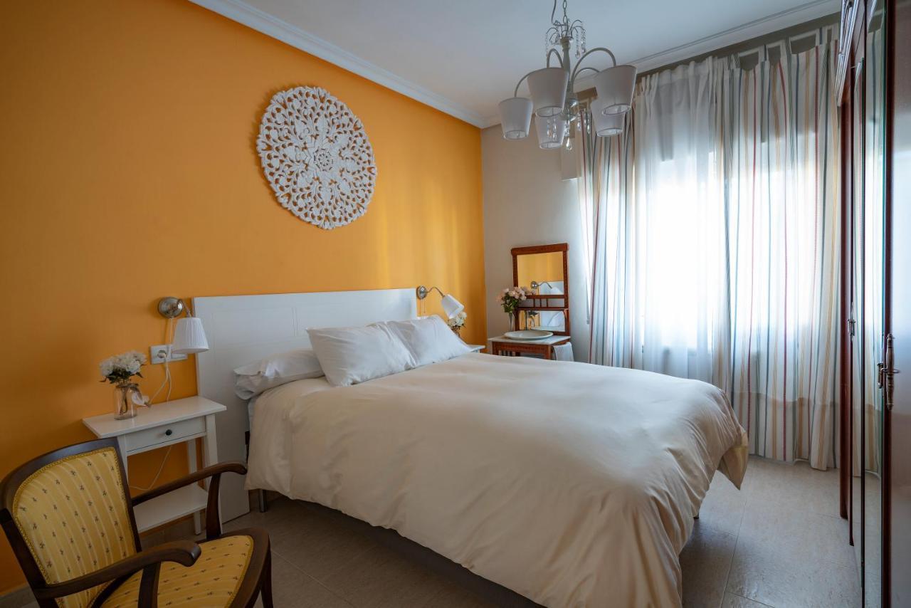 Appartamento Casa Angel Caces Esterno foto