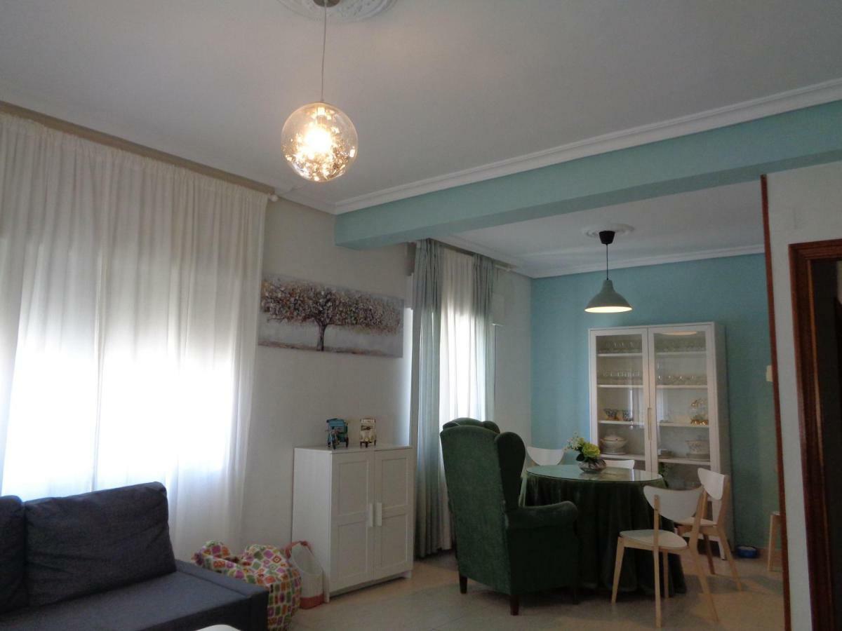 Appartamento Casa Angel Caces Esterno foto